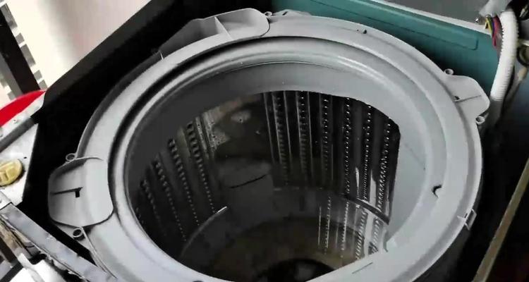 如何正确清洗自动洗衣机（有效保养你的洗衣机）