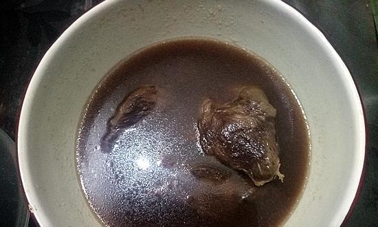解决电饭煲焖牛肉有味问题的方法（电饭煲焖牛肉调味技巧与注意事项）