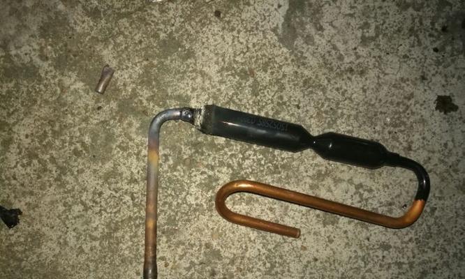 冰柜铜管铁处理方法（有效清洁、防腐蚀及维护指南）