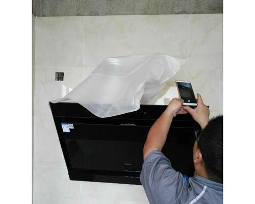 如何正确打开以美旳抽油烟机清洗？（掌握以下关键步骤，让清洗变得简单易行）