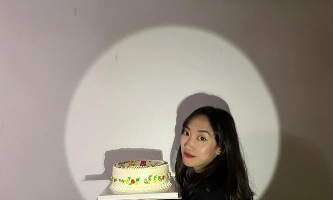 手机如何制作插在土里的拍照模板？拍照效果不佳怎么办？